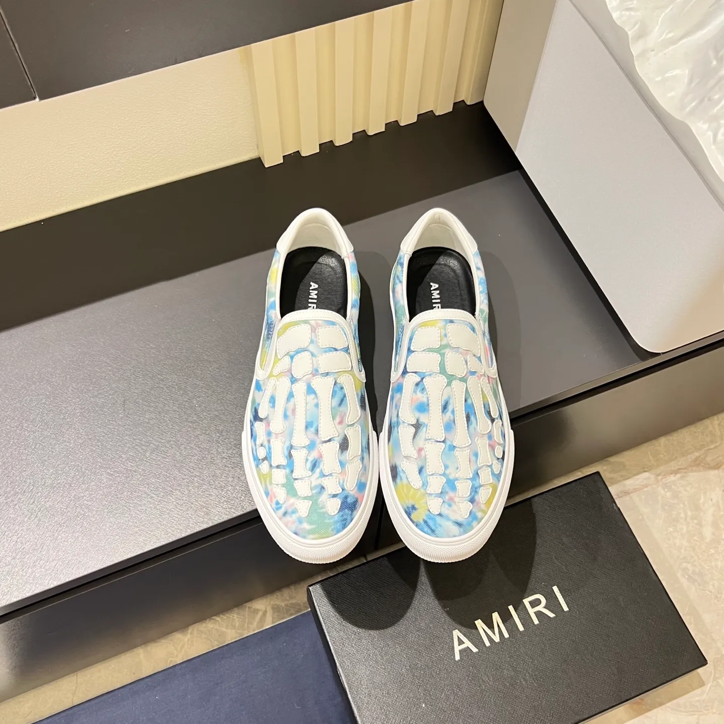 Men's shoes 💰p420, amiri The top purchasing agent for bone shoes 🔍🔍 is on sale at the men's counter at the same time. Cowhide is paired with 5D dynamic design style.